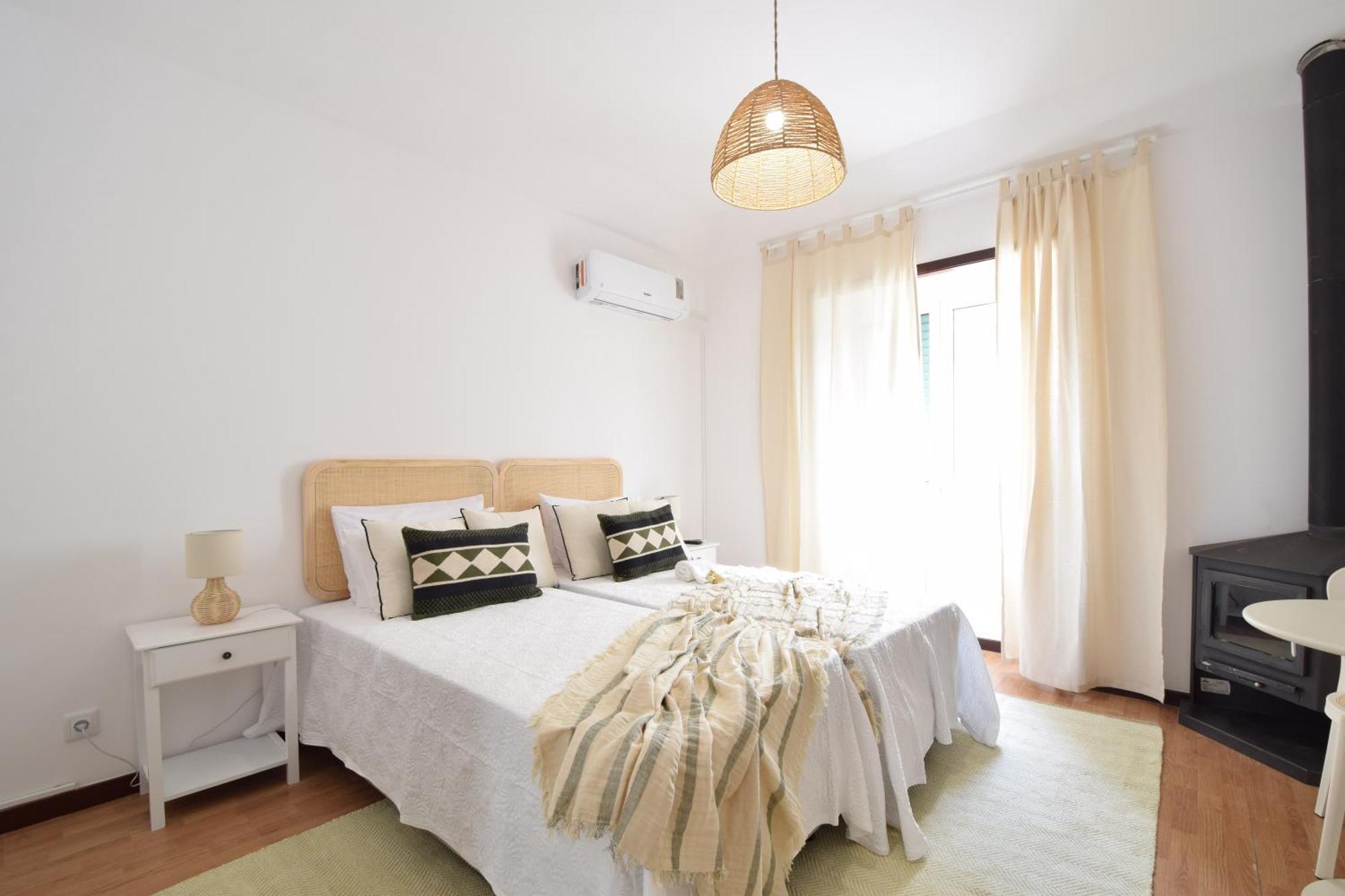 Urban Bliss Guesthouse I Фару Екстер'єр фото